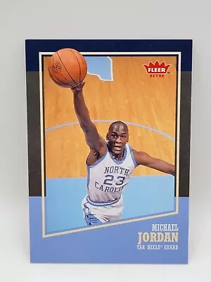 2013-14 Fleer Retro - #40 Michael Jordan • $4