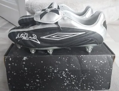 Vintage Michael Owen Signed  Umbro Elite X-a  Football Boots Size 8 Uk / Eu 42 • £115