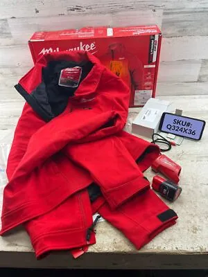 Milwaukee Mens Large M12 12V TOUGHSHELL Red Heated Jacket Kit 3Ah Battery & Char • $274.99