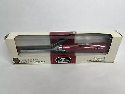 Vtg NOS  Pro Vidal Sassoon VS-101  3/4” Barrel Curling Iron W/ 2 Heat Settings • $12.75