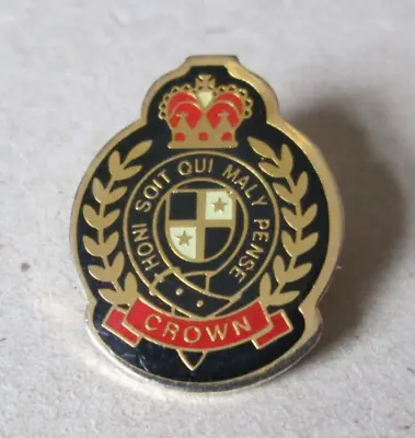 Crown Crest  HONI SOIT QUI MAL Y PENSE  CROWN Lapel Badge (1) • £13