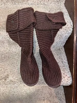 Ugg Classic Cardy Brown 8 • $25.99