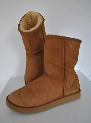 Wheat Brown Slip On Sheepskin Women Short Classic II Boots Size 4.5 (37) UGG • £15
