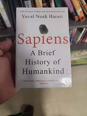 Sapiens: A Brief History Of Humankind Yuval Noah Harari • $18.79