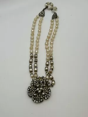 Antique Baroque Style Pearl Necklace With Pendant • $6.90