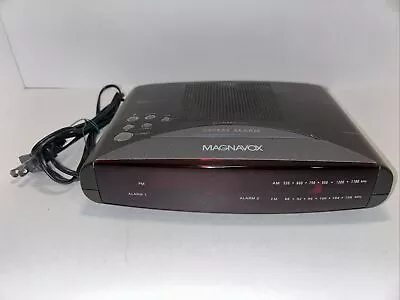 Vintage Magnavox AJ 3040 AM/FM Dual Alarm Clock Radio Tested Works • $10