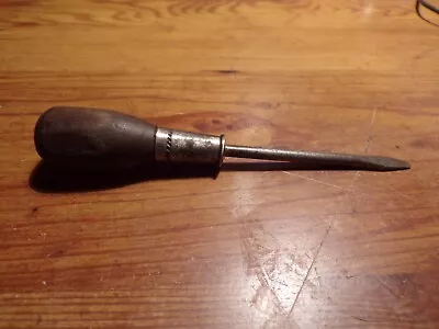 Vintage Non Twist H Wood Handle 5  Screwdriver Tool Made In USA STAMPED • $0.99