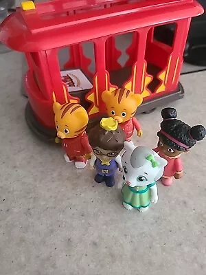 Daniel Tiger Neighborhood Moving Trolley & 5 Figure Toy Lot • $28