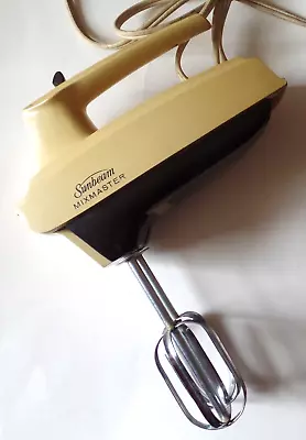 Vintage Handheld SUNBEAM MIXMASTER 5 Speeds With 2 Beaters - Still Works! • $14.99