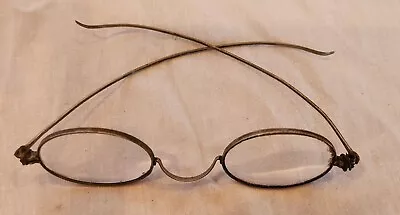 Antique Wire Rimmed Round Eyeglasses • $9.95