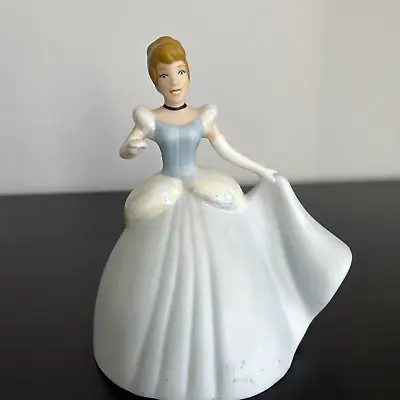 Vintage CINDERELLA Disney Princess Porcelain Figurine - 5.5  • $7.99