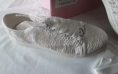 White Lace Flat Wedding Shoes Size 7 • £20