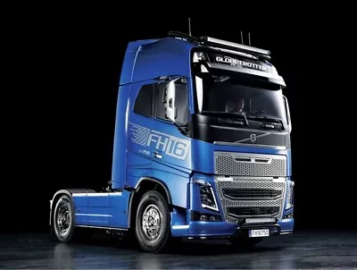 Tamiya 300056375 - 1:14 RC Volvo FH16 XL 750 4x2 - New • £388.01