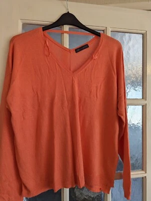£3.99 • Buy Ladies Jumper 22