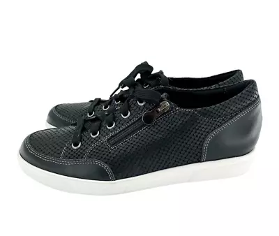 Munro Gabbie Black Snake Print Leather Lace Up Sneakers SZ 7.5 SH12 Retail $235 • $71.20