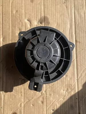 2012 Hyundai I40 Heater Blower Motor Fan B30883-0520 • £20