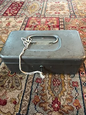 Vintage Office Master Metal Cash Box Container Tackle Box With Key • $20