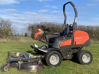 £6995 • Buy 2018 Husqvarna P525d Diesel Outfront Articulated Mulching Ride Sit On Lawn Mower