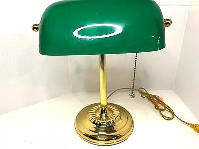 VTG Green Brass Bankers Desk Lamp With Pull String Underwriters Laboratories Inc • $37.95