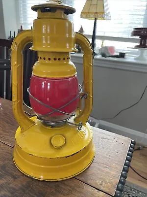 Vintage Dietz Yellow Lantern Little Wizard /Red Globe/Never Fired • $45
