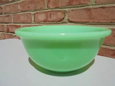 Scarce Vintage McKee Jadeite Rolled Edge Bowl 7 3/8  Excellent • $369.99