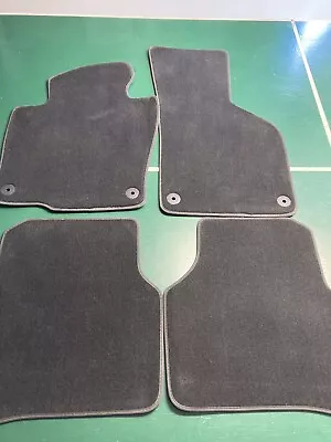 Vw Oem Passat/CC Black Floor Mats Set Of 4 3C1863011DEUN • $99.95