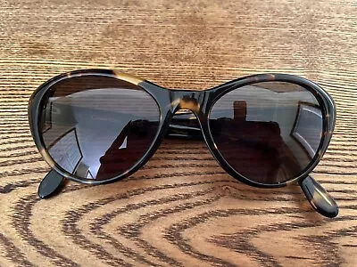 Calvin Klein Sunglasses 618s Cat Eye • $18.99