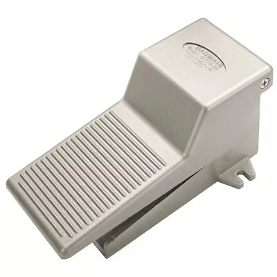 Pneumatic Foot Pedal Valve 4F210-08 Foot Operated 5 Way 2 Position Direct Acting • $25.64