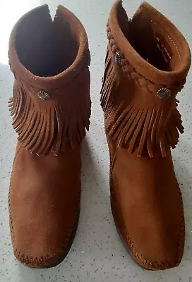 Minnetonka Boots Moccasin Ankle Women Size 8.5 Brown Suede Leather Fringe Studs • $22