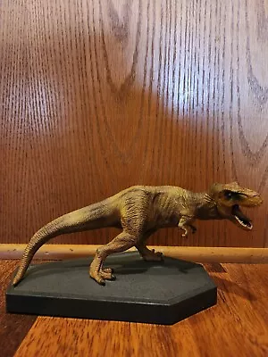 Jurassic World: 2015 T-Rex Dinosaur Statue Limited Collectors 8   • $45