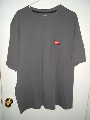 Milwaukee Tools Logo Adult 2XL Gray T-Shirt • $6.95