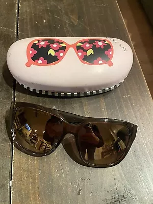 MARY KAY Sunglasses Brown With Gold Accents And Adorable Sunglass Case • $15