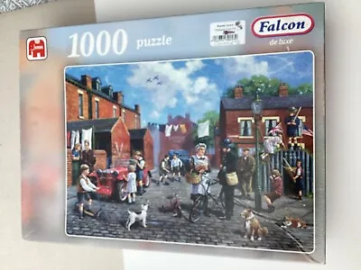 1000 Piece Falcon Jigsaw Puzzle F War Time Street Used • £3.99