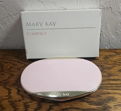 MARY KAY Vintage COMPACT Pink Pearl Gold Trim With Mirror #4904 RARE NEW In Box • $9.99