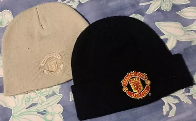 Official Manchester United 2x Ivory & Black Crest Badge Beanie Hat (Hats) • £5
