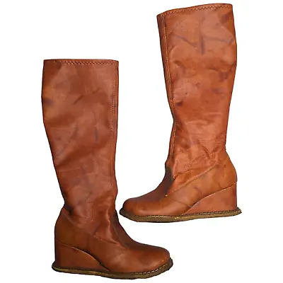 Vintage 1970s Rust Brown Leather Knee High Wedge Heel Gum Sole Go-Go Boots 6 • $62.30