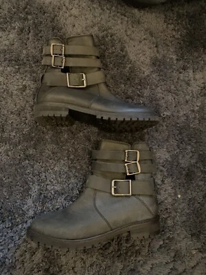 £10.99 • Buy Ladies Size 6 Leather Ankle Boots Dark Grey Buckles Gorgeous Quality Boots 