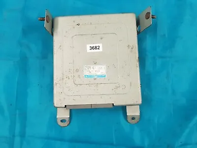 Original Mazda 323f 1.5 Motor Control Unit ECU E2T86886M2 • £29.76