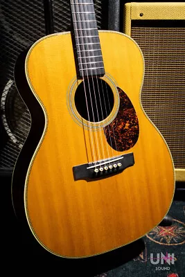 Martin OM-28V/2007 Used Acoustic Guitar • $3864.50