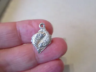 Vintage Silver Charm English Sterling Pisces Fish Bracelet Fob Pendant Star Sign • $14.99