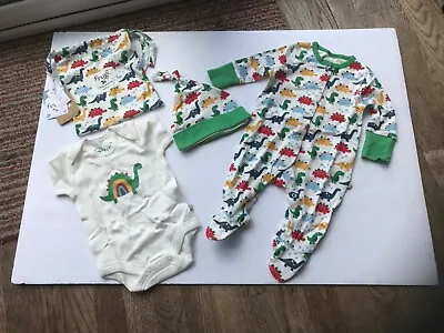 Frugi Organic Cotton Rainbow Dinos Baby Gift Set Age 3-6 Months *BNWT* RRP £29 • £20