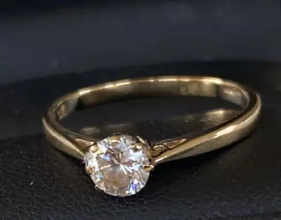 9CT Gold Cz Ring 0.5 CARAT - LOOKS LIKE THE REAL THING - Size O • £79