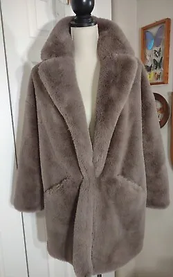 Zara Ultra Soft Faux Fur Mid Length Coat Mink Brown  S (42 Chest) Front Pockets • $70