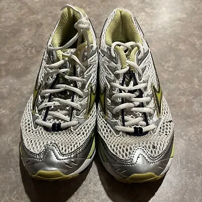 Mizuno Wave Creation Running Shoes Womens 7 • $14.99