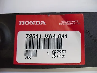 Genuine Honda Blade 72511-VA4-641 Suitable For Models HRM21 HR214 HRA214 HR216 • £36.95