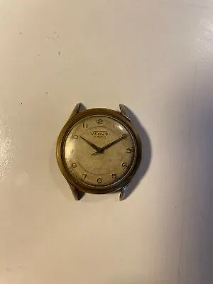 Vintage Venus 17 Rubis Wristwatch • $50