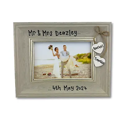 Wedding Day Photo Frame | Personalised Vintage Style Mr & Mrs Picture Frame • £14.99