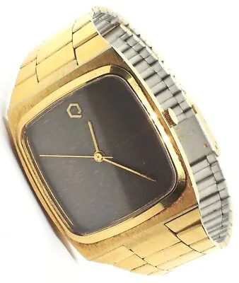 Lovely Vintage 1981 Q Timex Gold Plated Quartz Men's Watch 1980's - New Battery • $189