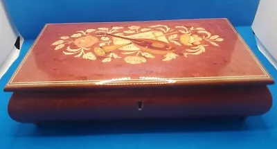 Vintage Italian Inlaid Wood Music / Jewelry Box. Sankyo Movement. Love Story.  • $50