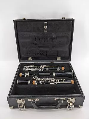 Selmer 1401 Clarinet With Hard Case • $79.99